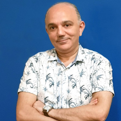 author-image
